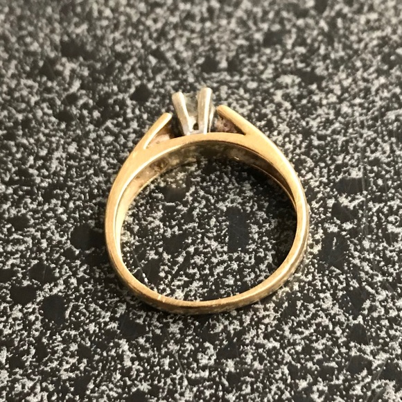 Princess Cut Dimond Ring 14k Gold-Quarter Karat - Picture 4 of 4